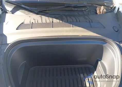 2024 Tesla Model Y Long Range Dual Motor All-Wheel Drive from USA, damaged, VIN 7SAYGDEE5RA305213